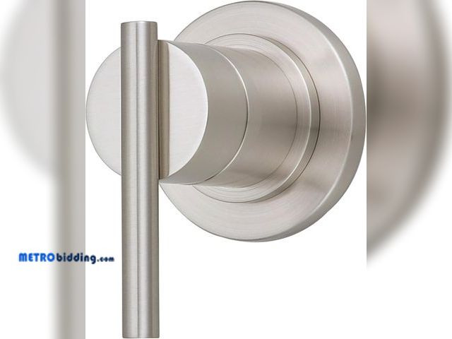 Lot 88-491387 - Gerber Plumbing Parma Lavatory Volume Control Trim Shower Faucet
