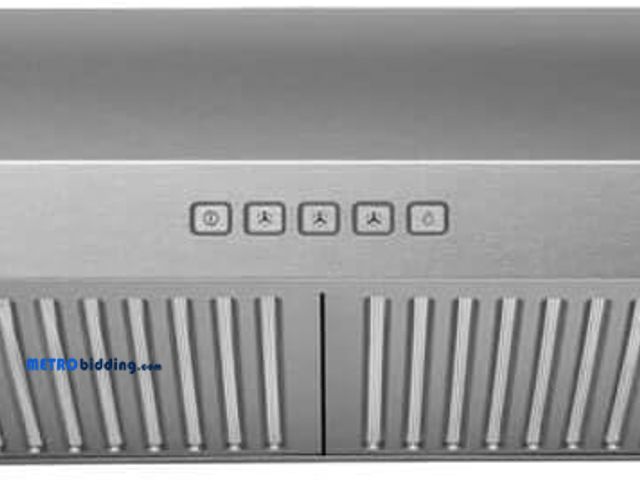 Lot 88-499602 - Hauslane Chef Series 30-inch B018 Convertible Under Cabinet Range Hood, 3-Way Venting, 250 CFM, Perf...