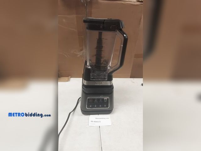 Lot 88-484572 - Ninja professional plus auto IQ blender
* UNKOWN WORKING CONDITION *
  Lid has broken piece
Seems to...