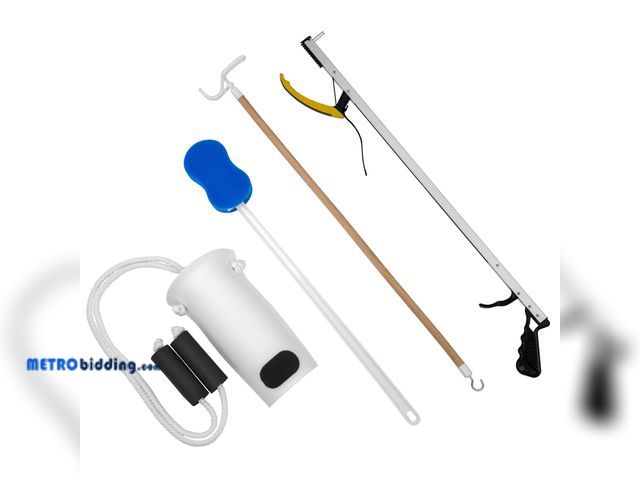Lot 88-498610 - FabLife Hip Kit Daily Living Aids for Mobility, Hip Replacement Recovery, Knee and Back Surgery Incl...