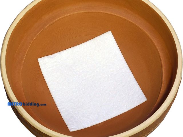 Lot 88-498432 - Mats For Hanging Baskets Planters and Containers 6pc Pack