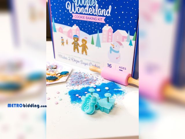 Lot 88-494271 - Cookie Cups Winter Wonderland Kids Cookie Baking Set for Girls and Boys Aged 3 Years &amp; Up, Bakin...