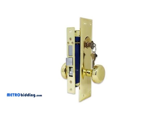 Lot 88-482416 - Defiant Brass Metal Satin Brass Knob Mortise Set