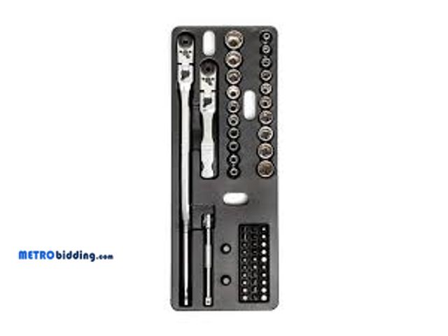 Lot 88-492584 - Reviews for GEARWRENCH 1/4 in. Drive 6-Point SAE/Metric Slim Flex-Head Ratchet and Socket Mechanics ...