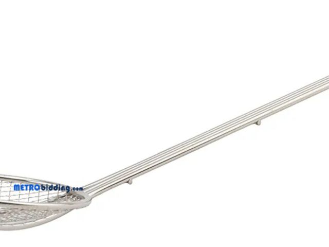 Lot 88-503457 - Round Wire Skimmer, 6-Inch, Nickel