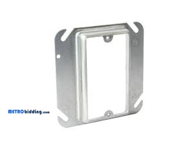 Lot 88-492640 - Thomas &amp; Betts 52CADJ Adjustable Mud Ring From 1/2"to1-1/2", 5 extenders per lot