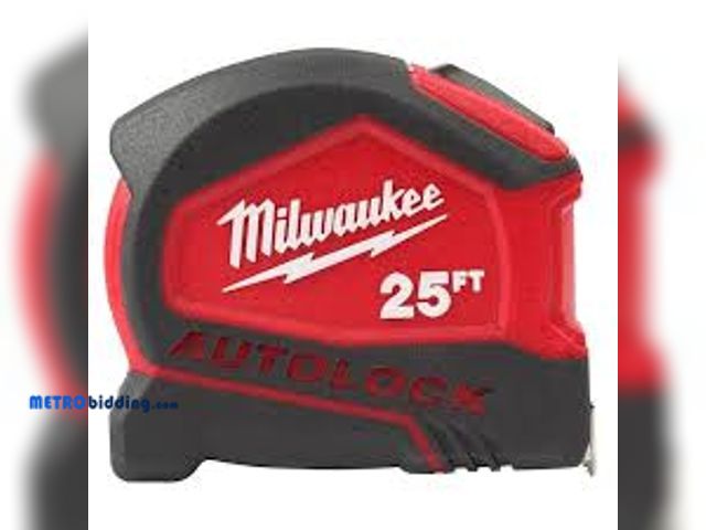 Lot 88-480468 - Milwaukee Compact Auto Lock 25 ft. SAE Tape Measure with Fractional Scale and 9 ft. Standout