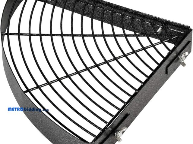 Lot 88-497718 - Prevue Hendryx Cage Corner Shelf, Black, 3100B