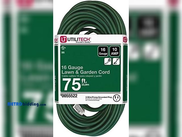 Lot 88-482479 - Utilitech 75-ft 10-Amp 120-Volt 1-Outlet 16-Gauge Green Outdoor Extension Cord