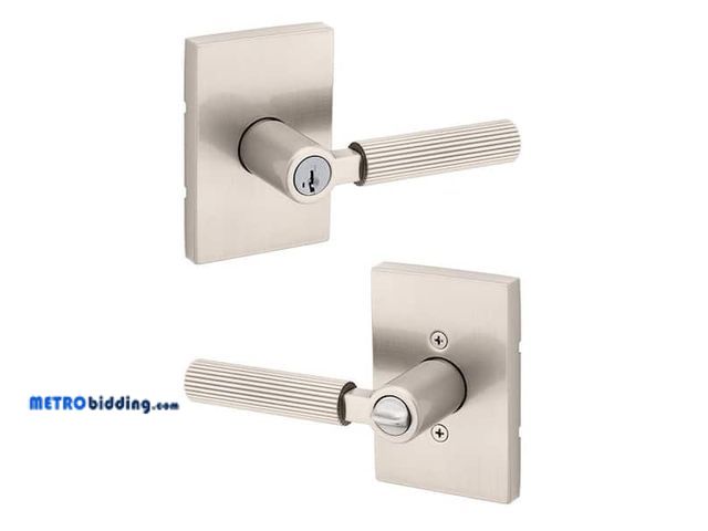 Lot 88-491865 - Kwikset Tustin Satin Nickel Entry Door Handle Featuring SmartKey Security 740TNL 15 SMT CP K4