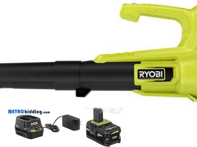 Lot 88-491613 - RYOBI ONE+ 18V 90 MPH 250 CFM Cordless Battery Leaf Blower with 4.0 Ah Battery and Charger