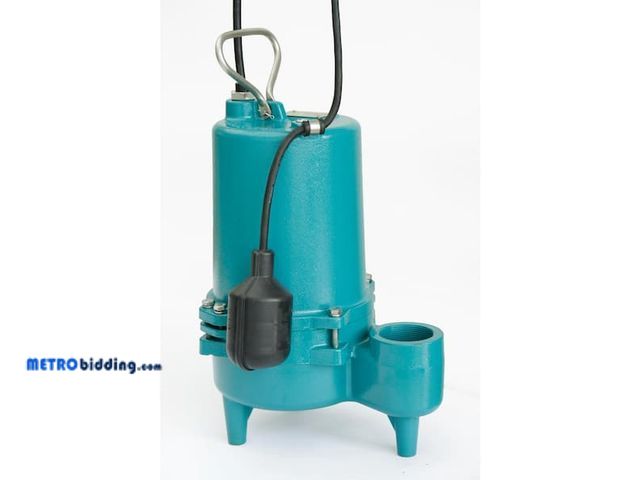 Lot 88-499587 - LEO 0.4 HP 115-Volt/60HZ Cast Iron Submersible Sewage Pump with Tethered Float Switch LSEH414T