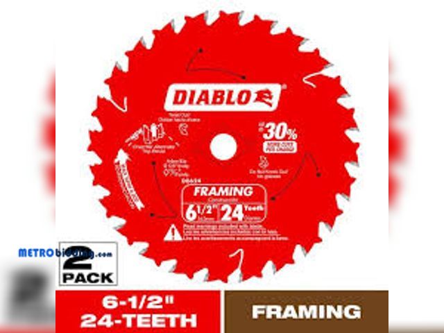 Lot 88-480544 - DIABLO 6-1/2in. x 24-Teeth Framing Circular Saw Blade for Wood (2-Pack)