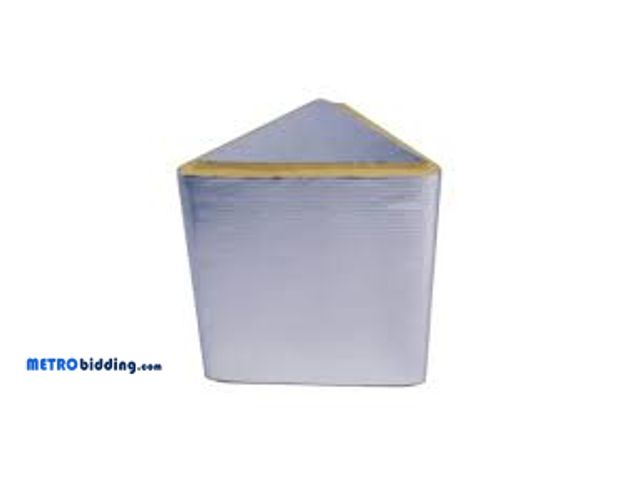 Lot 88-495598 - Master Flow 15 in. Ductboard Triangular Terminal Box