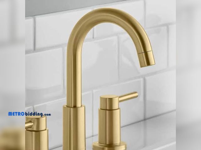 Lot 88-482324 - Glacier Bay Dorind 8 in. Widespread 2-Handle High-Arc Bathroom Faucet Matte Gold