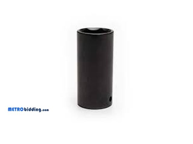 Lot 88-493638 - Husky 1/2 in. Drive 1-1/8 in. Deep 6-Point Impact Socket H2DDPIMPS118