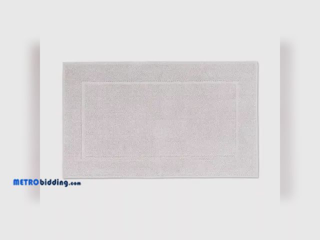 Lot 88-495011 - 21"x34" Spa Plush Bath Mat - Threshold