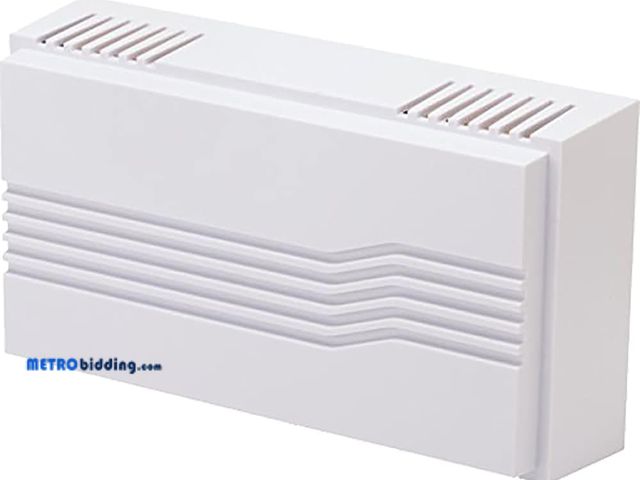 Lot 88-480461 - Newhouse Hardware CHM1 Door Bell Chime, White