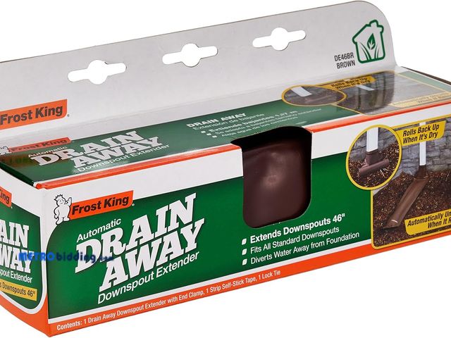 Lot 88-498478 - Frost King DE46BR Automatic Plastic Drain Away Downspout Extender, Extends 4-Feet, Brown