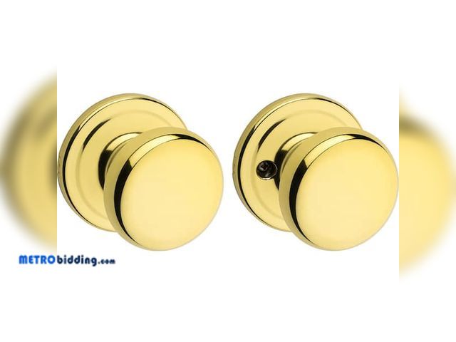 Lot 88-491818 - Kwikset Juno Polished Brass Entry Door Knob Featuring SmartKey Security with Microban Antimicrobial ...