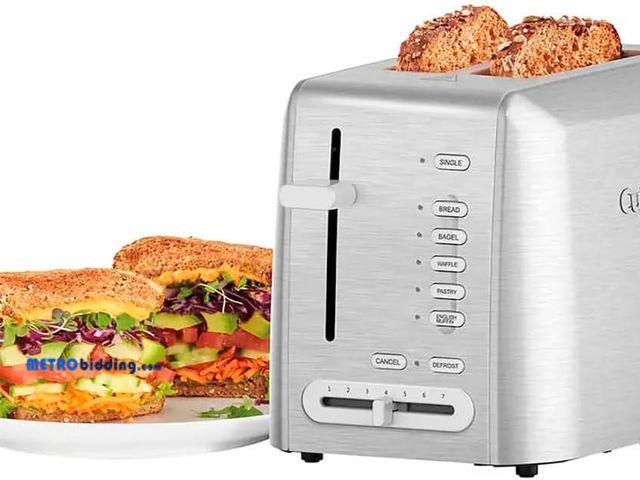 Lot 88-498153 - Cuisinart 2-Slice Custom Select Metal Toaster