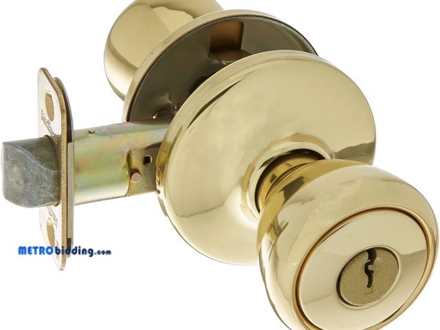Lot 88-480357 - Kwikset Tylo Entry Door Knob with Lock and Key, Secure Keyed Handle Exterior Doorlock, Doorknob For ...