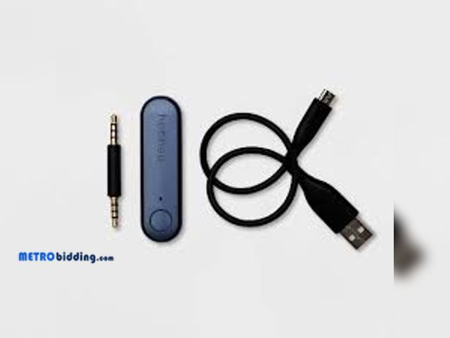 Lot 88-497228 - Bluetooth Transmitter/Receiver - heyday Dusk Blue