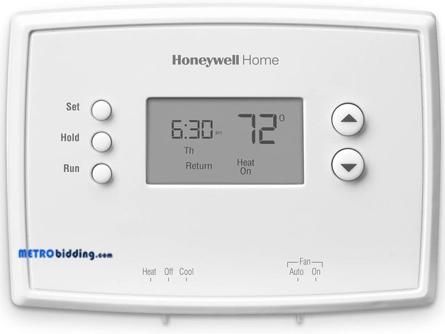 Lot 88-495762 - Honeywell Home RTH221B1039 1-Week Programmable Thermostat