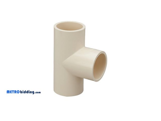 Lot 88-496439 - Astral 3/4 inch CPVC Plastic Tee (Yellow, Pack of 25)