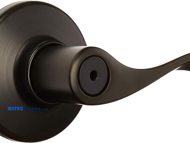 Lot 88-492002 - Kwikset 93001-883 Balboa Privacy Lever, No Size, Venetian Bronze