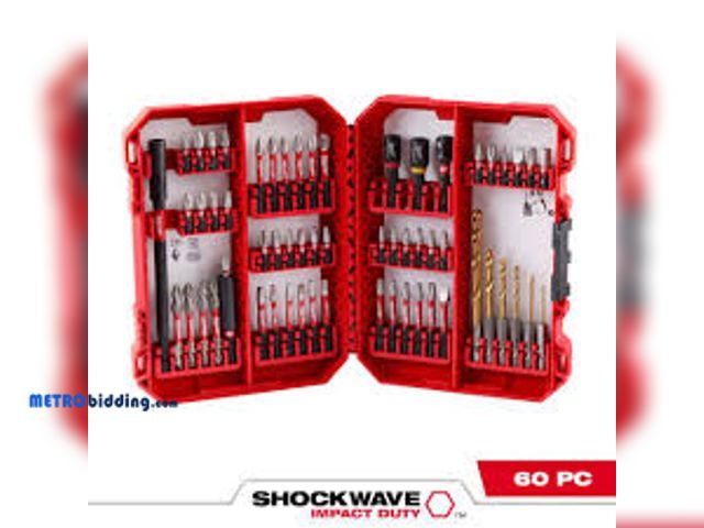 Lot 88-480113 - Milwaukee SHOCKWAVE Impact Duty Alloy Steel Screw Driver Bit Set (60-Piece)