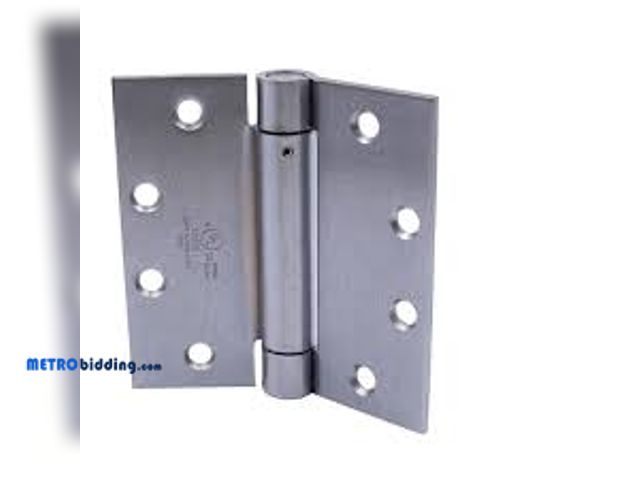 Lot 88-501241 - Everbilt 4-1/2 in. Square Radius Satin Chrome Adjustable Spring Door Hinge