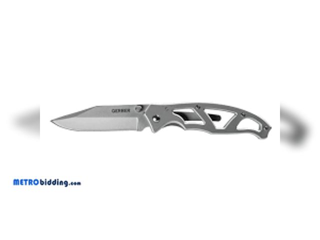 Lot 88-480086 - Gerber Paraframe I 3 in. Stainless Steel Folding Knife 31-003184N