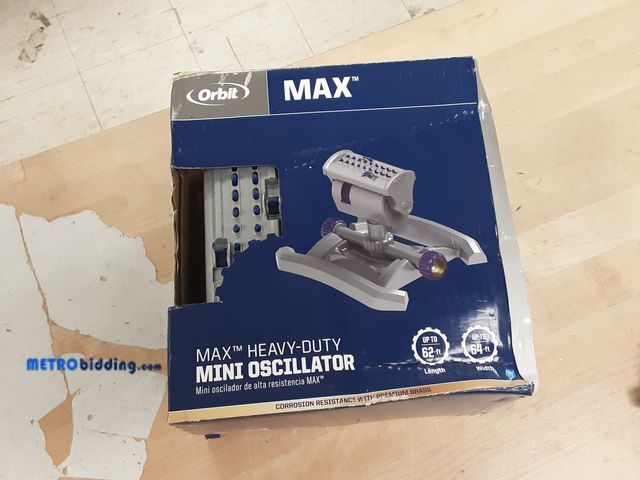 Lot 88-482500 - Orbit Max 3900-sq ft Oscillating Sled Lawn Sprinkler