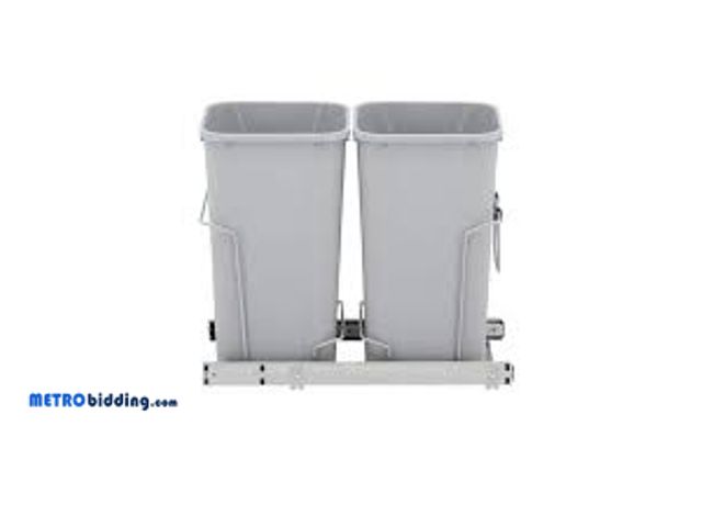 Lot 88-492748 - Home Decorators Collection 22.5 in. x 13.5 in. x 11.75 in. In Cabinet Pull Out Soft-Close 27 Qt. Tra...