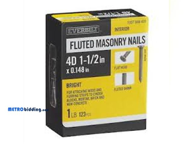 Lot 88-501436 - Everbilt 1-1/4 in. x 3D Bright Non-Collated Flooring Nails Fluted Masonry 1 lb. Open Box, Count Unkn...