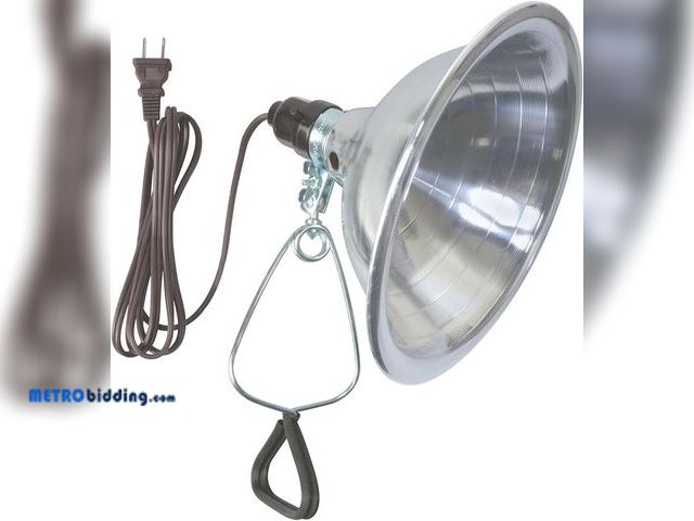 Lot 88-497422 - Woods Clamp Lamp Light with Aluminum Reflector; 150W; UL Listed; 6- Foot Cord