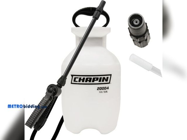 Lot 88-498533 - Chapin 20004 Made in USA 1 -Gallon Lawn and Garden Pump Pressured Sprayer, for Spraying Plants, Gard...