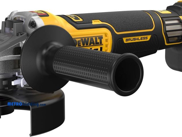 Lot 88-493691 - DEWALT 20V MAX* XR Brushless Cordless 4-1/2 in. - 5 in. Variable Speed Paddle Switch Grinder (Tool O...