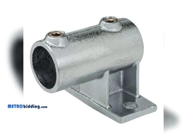 Lot 88-501684 - SteelTek 1-1/4-in Structural Galvanized Horizontal Rail Support 674-506HC
