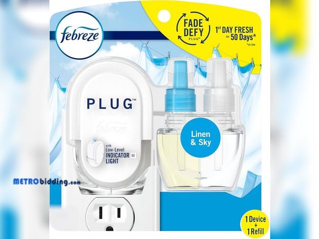 Lot 88-508186 - Febreze Plug In Air Freshener, Odor-Fighting Scented Oil Starter Kit, Air Fresheners for Home and Ba...