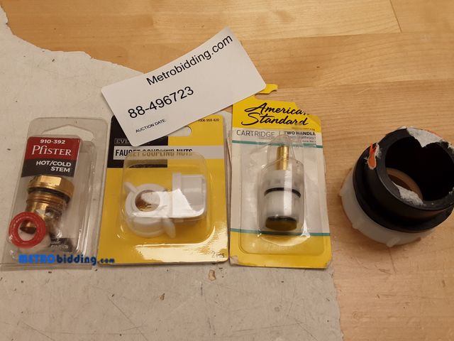 Lot 88-496723 - Lot of mised items, see pictures