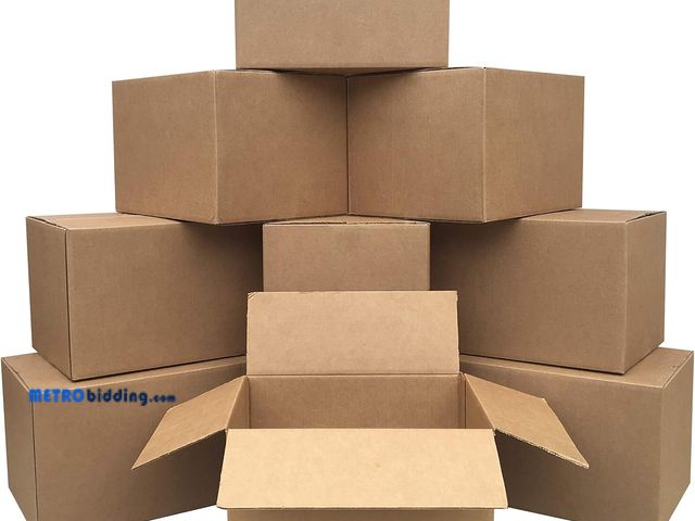 Lot 88-498560 - Amazon Basics Cardboard Shipping and Packing Moving Boxes, 10 Pack, Medium, Brown, 18" x 14" x 12"