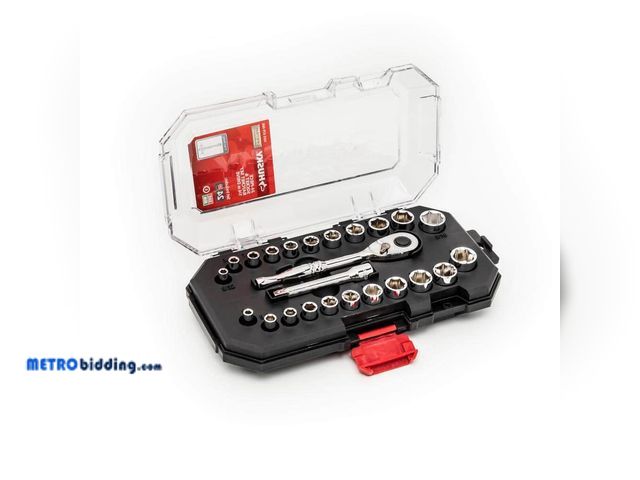 Lot 88-491732 - Husky 1/4 in. Drive Ratchet SAE/Metric Standard Socket Set (24-Piece) H4D24PCSWS