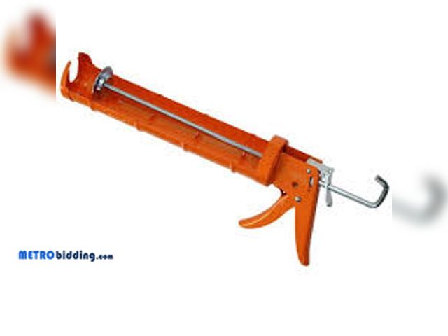 Lot 88-484344 - Project Source Project Source 30-oz Rod Caulk Gun without anti-drip function LGS-129T1