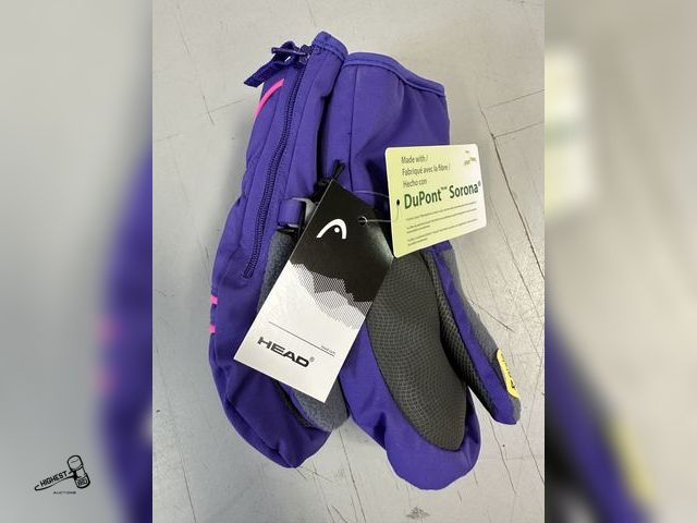 Lot 91-7326 - New HEAD INSULATED MITTENS - CHILD SIZE SMALL 4-6 - EXCEPTIONAL SOFTNESS WITH LONG ZIPPERS FOR EASY ...