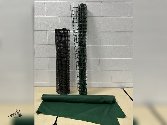 Lot 91-10087 - FELT LANDSCAPING WEED BLOCKER AND 2 ROLLS OF PLASTIC FENCING