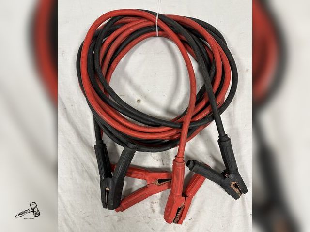 Lot 91-7750 - 24 FOOT HEAVY DUTY JUMPER CABLES