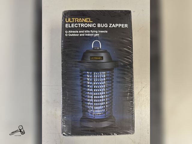 Lot 91-7094 - ULTRANEL ELECTRONIC BUG ZAPPER - ATTRACTS AND KILLS FLYING INSECTS - OUTDOOR AND INDOOR USE