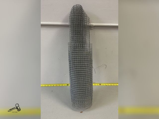 Lot 91-9003 - GALVANIZED WELDED WIRE MESH CAGE FENCING 1/2" SQUARES FOR SMALLER ANIMALS